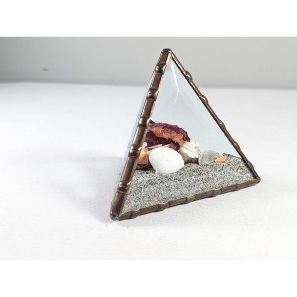 Beveled Glass Seashells and Sand Pyramid Paperweight, Ocean Beach Terrarium - Picture 3 of 8